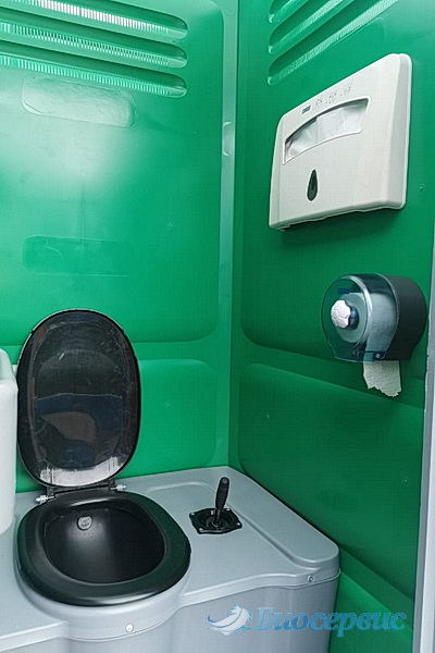 Senator_2.jpeg Senator_2.jpeg